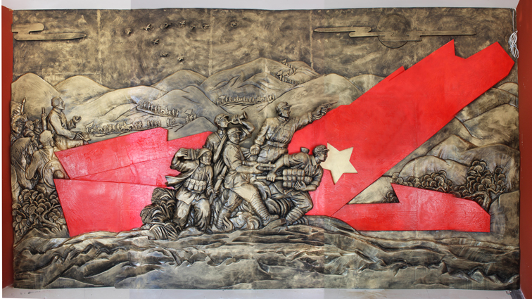 宁夏银川市某事业单位党建活动室浮雕，红军翻越六盘山。